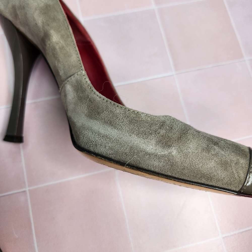 Cesare Paciotti Suede Pumps - Picture 2 of 10